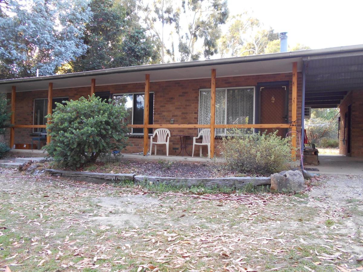 Grampians View Cottages And Units Halls Gap Exterior photo